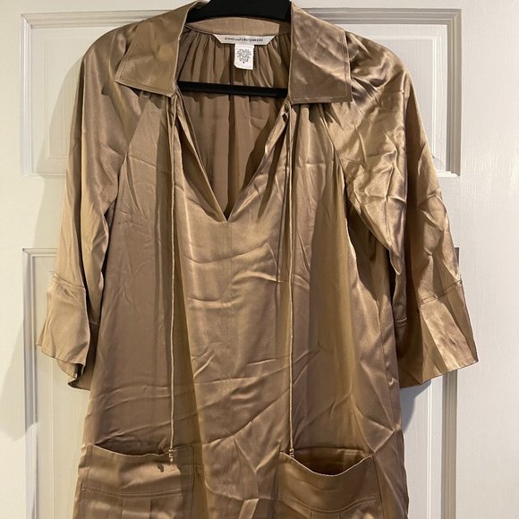 Diane Von Furstenberg Dresses & Skirts - Diane Von Furstenberg Gold Silk Pocketed Dress Size 6